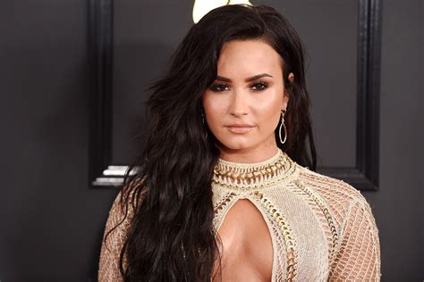 demi lovato fotos sin censura|Demi Lovato con estrías y celulitis: Las fotos sin censura ni .